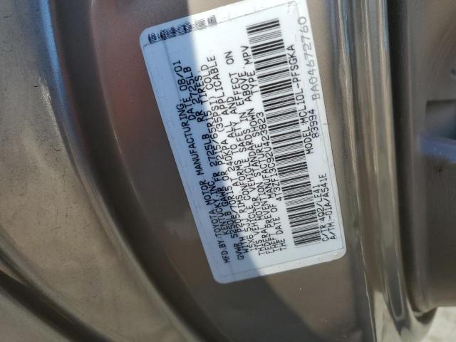 Photo 10 from auction – 2002 TOYOTA SIENNA LE with VIN 4T3ZF13C92U423823