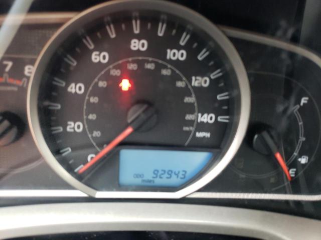 Photo 8 from auction – 2015 TOYOTA RAV4 LE with VIN JTMBFREV2FJ031897