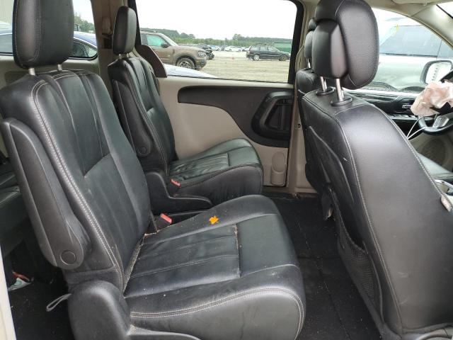 Photo 6 from auction – 2016 CHRYSLER TOWN & COU with VIN 2C4RC1BG2GR299005