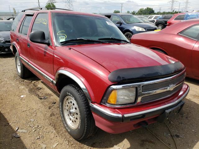 CHEVROLET BLAZER 1997 with VIN 1GNDT13W7V2237683 - Photo from auction