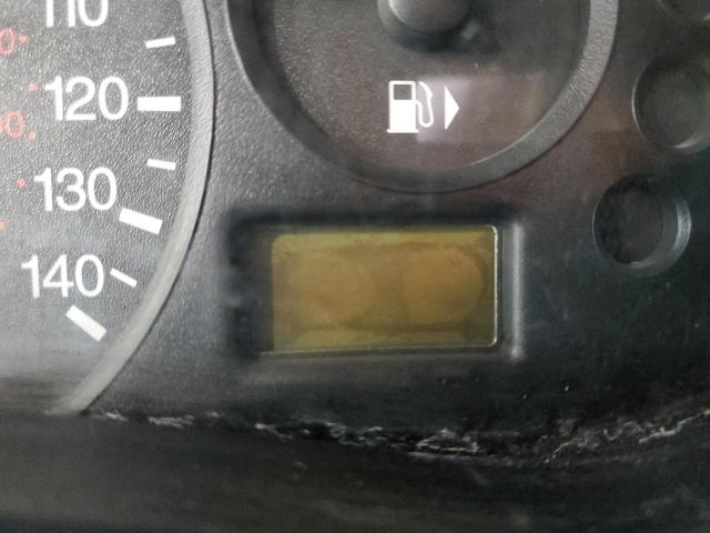 Photo 8 from auction – 2000 FORD FOCUS SE with VIN 1FAFP34P3YW163481