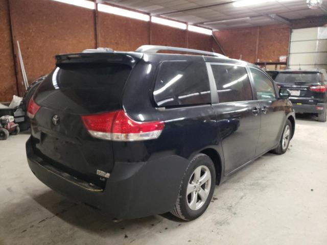 Photo 4 from auction – 2012 TOYOTA SIENNA with VIN 5TDKK3DC3CS246650