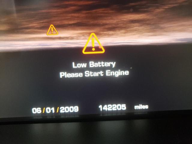 Photo 8 from auction – 2010 LAND ROVER RANGE ROVE with VIN SALMF1E42AA327649