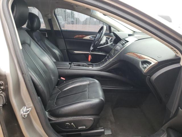 Photo 5 from auction – 2016 LINCOLN MKZ with VIN 3LN6L2GK8GR624302