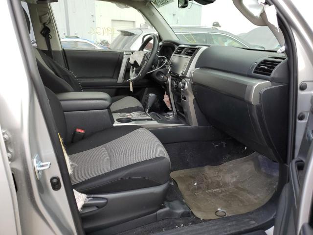 Photo 5 from auction – 2021 TOYOTA 4RUNNER SR with VIN JTEMU5JR5M5867723