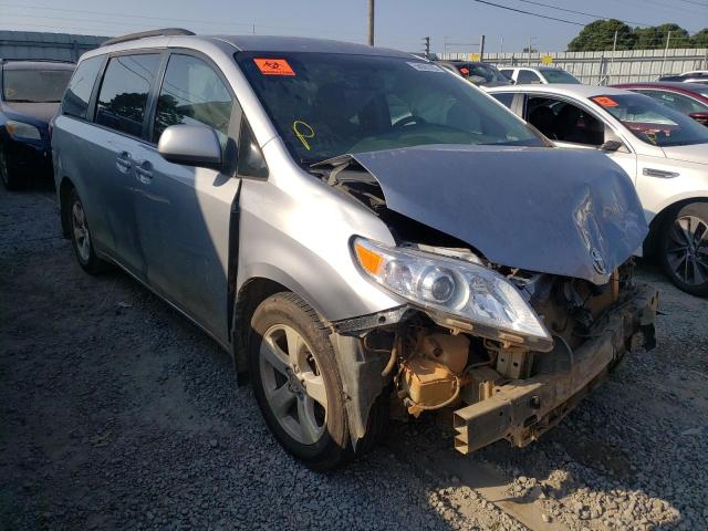TOYOTA SIENNA LE 2016 with VIN 5TDKK3DC8GS698647 - Photo from auction