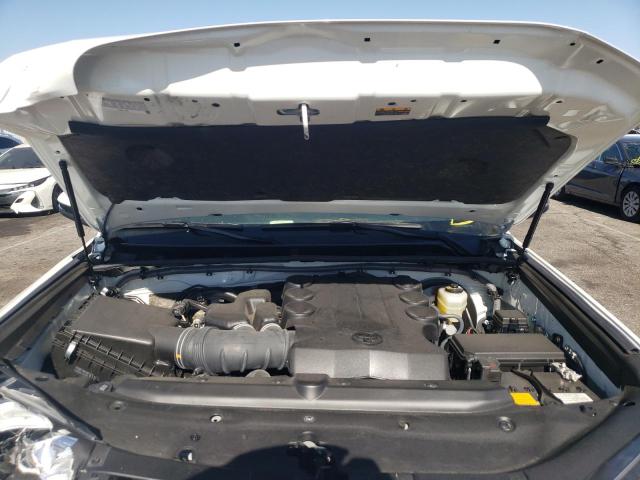 Photo 7 from auction – 2022 TOYOTA 4RUNNER SR with VIN JTEFU5JR1N5268828