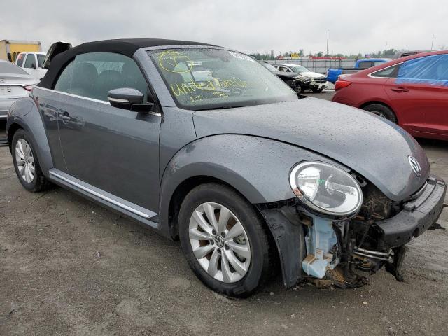 VOLKSWAGEN BEETLE S/S 2017 with VIN 3VW517AT9HM811628 - Photo from auction