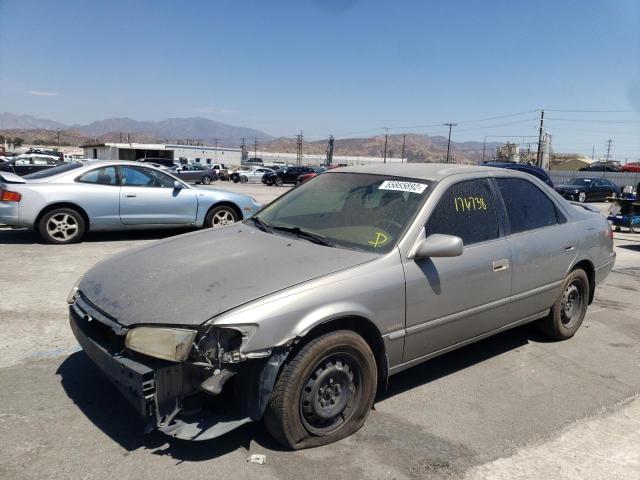 Photo 2 from auction – 1998 TOYOTA CAMRY CE with VIN 4T1BF22K8WU071736