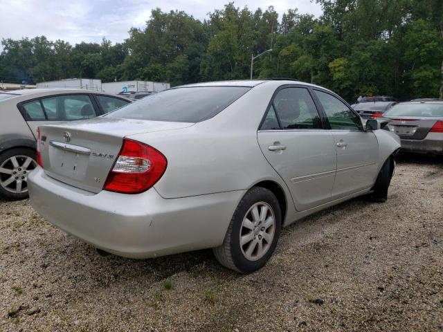 Photo 4 from auction – 2004 TOYOTA CAMRY LE with VIN 4T1BF30K24U569811