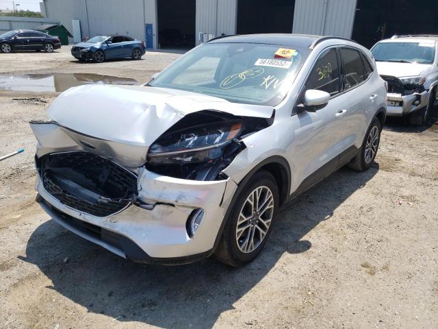 Photo 2 from auction – 2020 FORD ESCAPE SEL with VIN 1FMCU0H67LUC75352