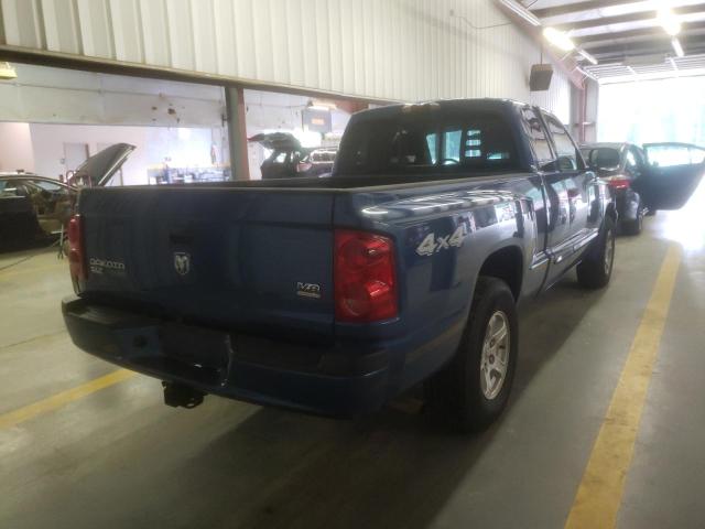Photo 4 from auction – 2005 DODGE DAKOTA SLT with VIN 1D7HW42N15S102488