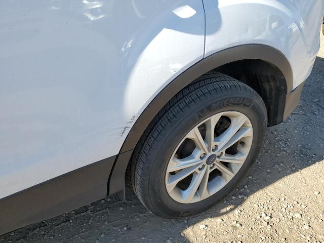 Photo 9 from auction – 2017 FORD ESCAPE SE with VIN 1FMCU0GD7HUB96335