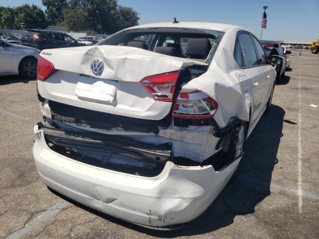 Photo 9 from auction – 2013 VOLKSWAGEN PASSAT S with VIN 1VWAP7A34DC027589