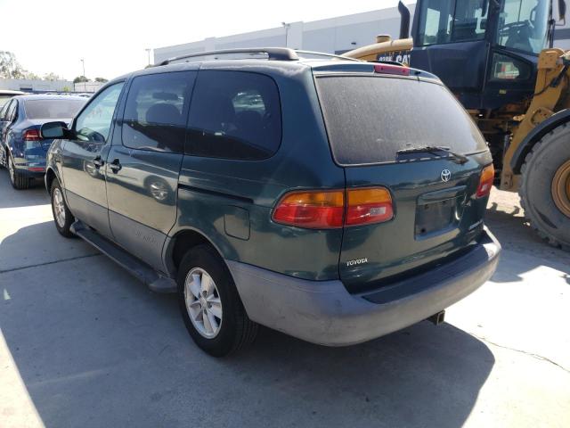 Photo 3 from auction – 1998 TOYOTA SIENNA LE with VIN 4T3ZF13C0WU056901