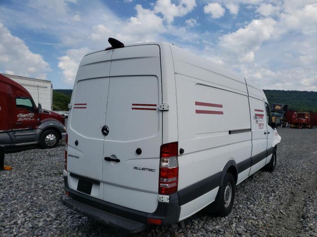 Photo 4 from auction – 2016 MERCEDES-BENZ SPRINTER 2 with VIN WD3PE8DD5GP332720