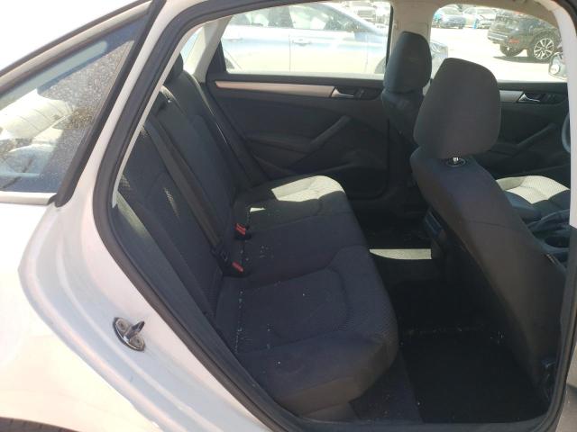 Photo 6 from auction – 2013 VOLKSWAGEN PASSAT S with VIN 1VWAP7A34DC027589