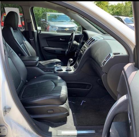Photo 5 from auction – 2011 GMC ACADIA SLT with VIN 1GKKRRED6BJ251301