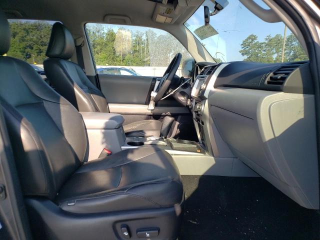 Photo 5 from auction – 2012 TOYOTA 4RUNNER SR with VIN JTEZU5JR5C5040972