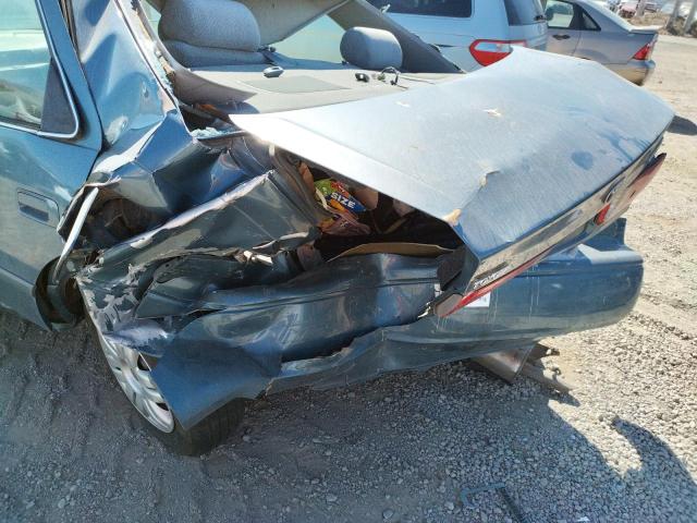 Photo 9 from auction – 2001 TOYOTA CAMRY CE with VIN 4T1BG22K51U779559
