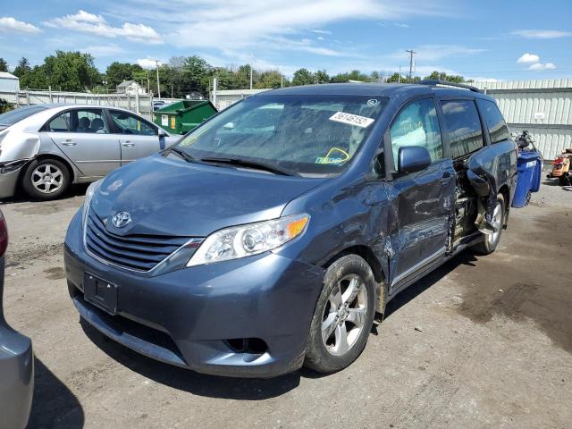 Photo 2 from auction – 2017 TOYOTA SIENNA LE with VIN 5TDKZ3DC0HS853849