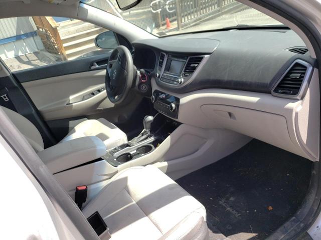 Photo 5 from auction – 2017 HYUNDAI TUCSON LIM with VIN KM8J3CA43HU266417