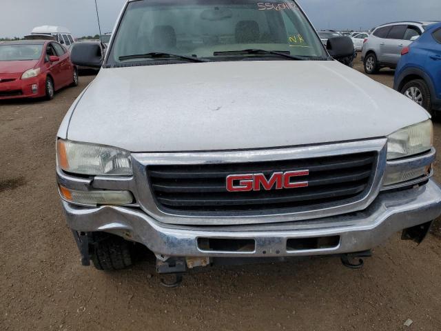 Photo 9 from auction – 2004 GMC NEW SIERRA with VIN 1GTEC14T64E200333