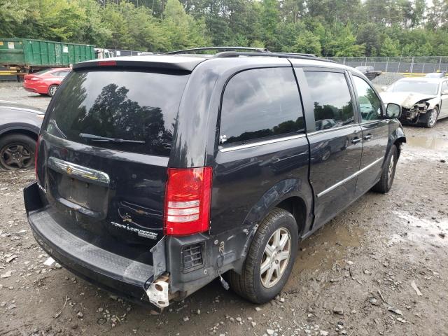 Photo 4 from auction – 2010 CHRYSLER TOWN & COU with VIN 2A4RR8D13AR415510