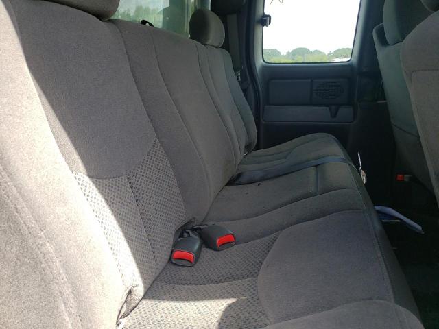 Photo 6 from auction – 2005 CHEVROLET SILVERADO with VIN 1GCEC19X45Z302073