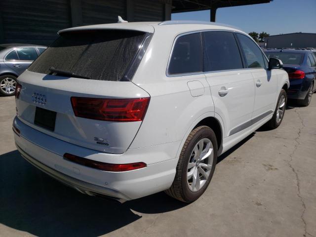 Photo 4 from auction – 2017 AUDI Q7 PREMIUM with VIN WA1LAAF73HD039670
