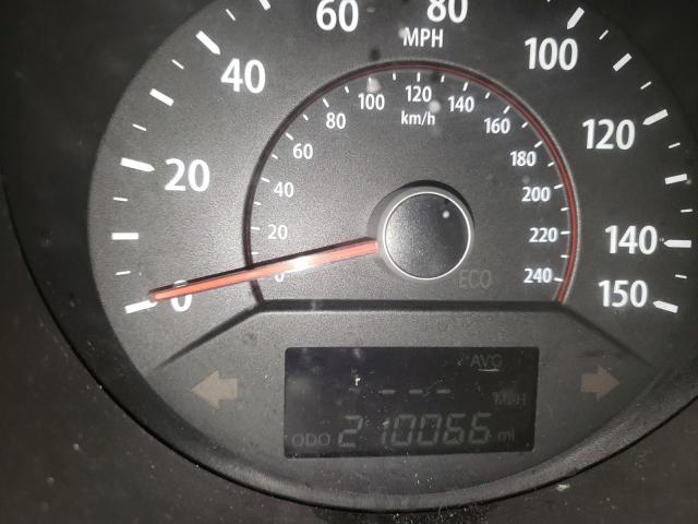 Photo 8 from auction – 2013 KIA SORENTO LX with VIN 5XYKT3A65DG404576
