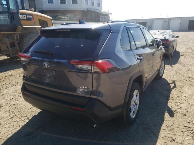 Photo 4 from auction – 2020 TOYOTA RAV4 XLE with VIN JTMP1RFV5LD056998