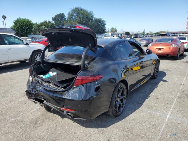 Photo 4 from auction – 2018 ALFA ROMEO GIULIA TI with VIN ZARFAECN8J7589664