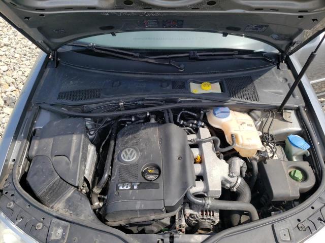 Photo 7 from auction – 2004 VOLKSWAGEN PASSAT GLS with VIN WVWVD63B04E263222