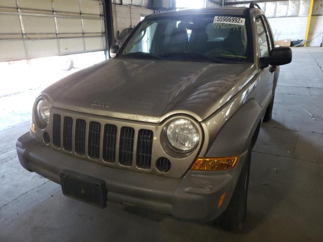 Photo 9 from auction – 2007 JEEP UK with VIN 1J4GK48KX7W510508