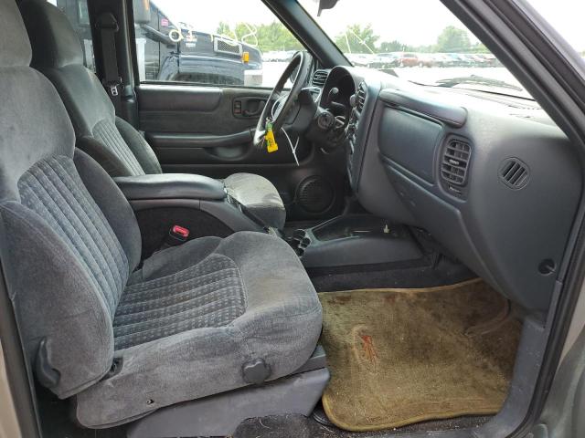 Photo 5 from auction – 2000 CHEVROLET BLAZER with VIN 1GNCT18W4YK244924