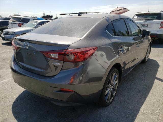 Photo 4 from auction – 2018 MAZDA 3 TOURING with VIN 3MZBN1V33JM255787