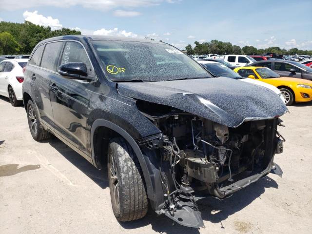 TOYOTA HIGHLANDER 2017 with VIN 5TDZARFH1HS026265 - Photo from auction