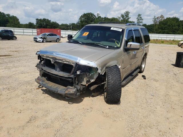 Photo 2 from auction – 2004 LINCOLN NAVIGATOR with VIN 5LMFU27RX4LJ24269