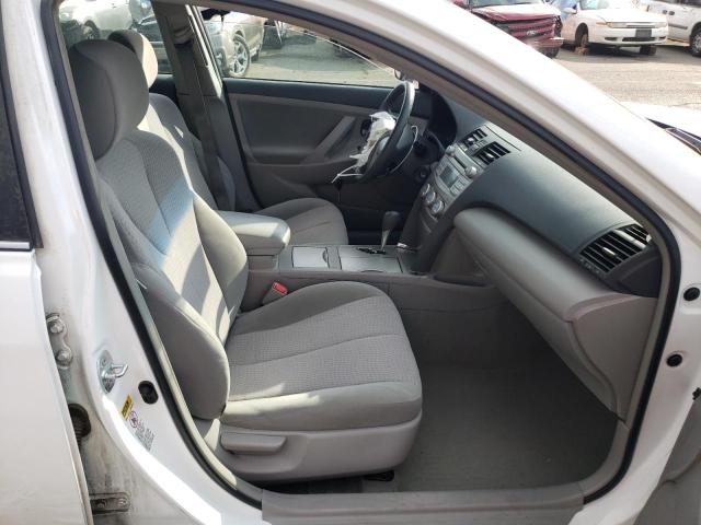 Фото 5 с аукциона – 2011 TOYOTA CAMRY BASE с VIN 4T1BF3EK7BU742891