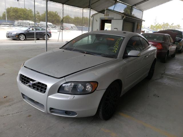 Photo 2 from auction – 2007 VOLVO C70 T5 with VIN YV1MC68277J018950