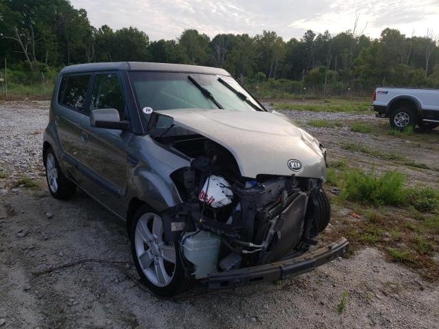 KIA SOUL 2010 with VIN KNDJT2A21A7044735 - Photo from auction