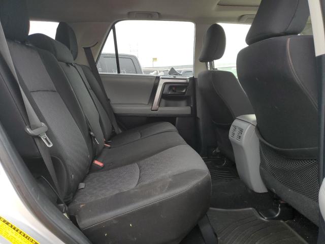 Photo 6 from auction – 2012 TOYOTA 4RUNNER SR with VIN JTEBU5JR7C5104043
