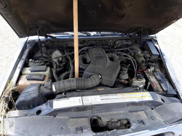 Photo 7 from auction – 2001 FORD EXPLORER X with VIN 1FMZU62E51ZA72926