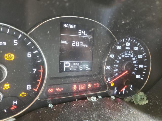 Photo 8 from auction – 2015 KIA FORTE LX with VIN KNAFK4A60F5256954