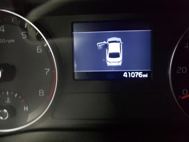 Photo 8 from auction – 2019 KIA FORTE FE with VIN 3KPF24AD5KE083464