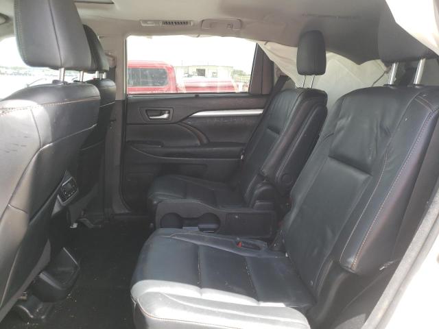 Photo 6 from auction – 2015 TOYOTA HIGHLANDER with VIN 5TDKKRFH1FS118634