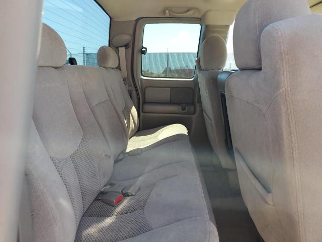 Photo 6 from auction – 2004 CHEVROLET SILVERADO with VIN 1GCEK19T64E142509