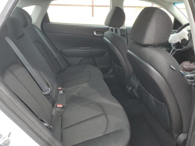 Photo 6 from auction – 2016 KIA OPTIMA LX with VIN 5XXGT4L33GG036065