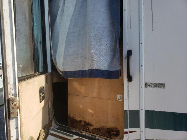 Photo 10 from auction – 1997 FORD RV with VIN 1GBLP37N0T3317473